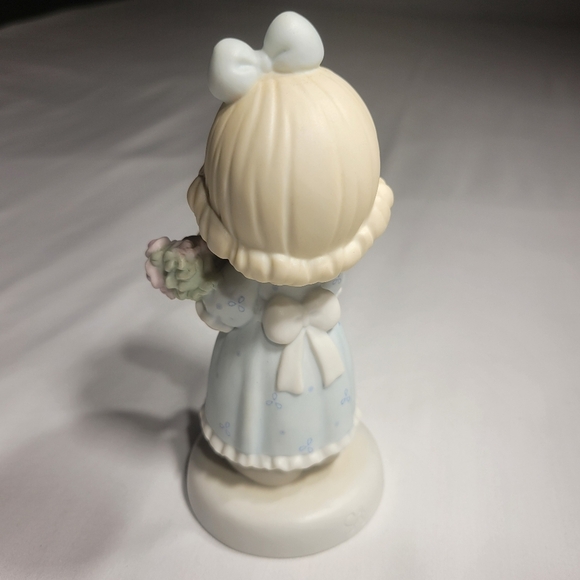 Precious Moments You're my Number One Fan - Picture 2 of 3